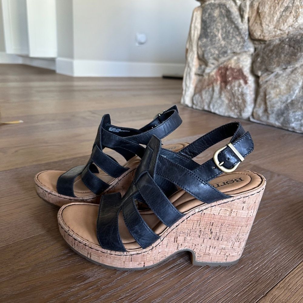 Børn Bernese Cage Wedge Sandal In Black Leather - Picture 5 of 12